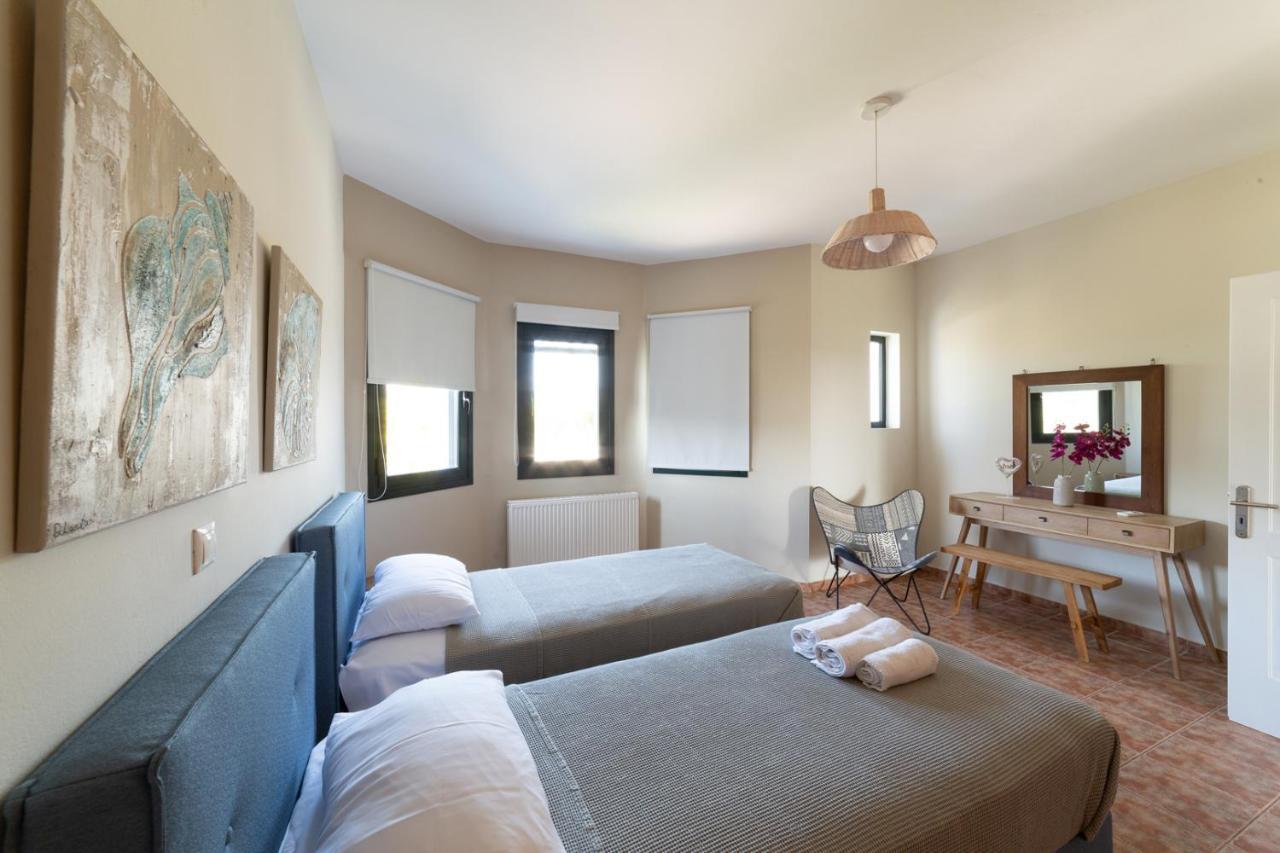 Villa Louke Lixouri Buitenkant foto